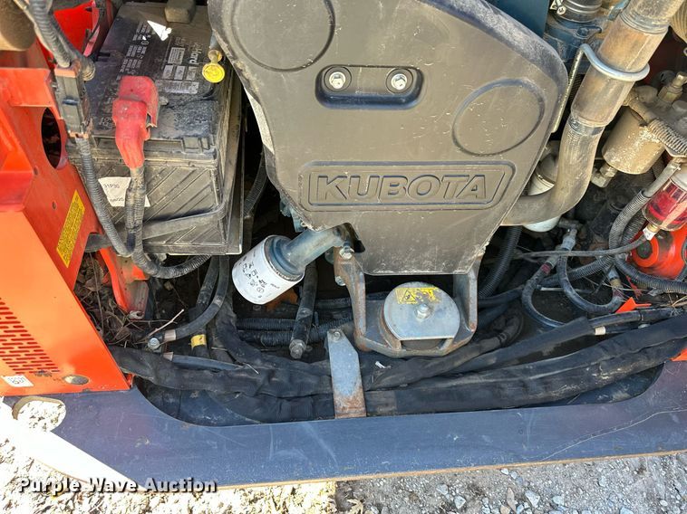 image for item DW2914 2016 Kubota SSV75  skid steer loader