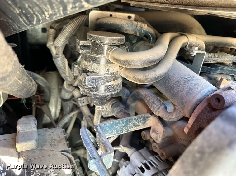 image for item DW2914 2016 Kubota SSV75  skid steer loader