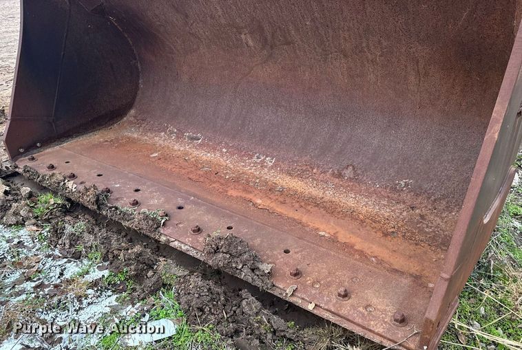 image for item DW2915 1999 Hyundai HL760  wheel loader