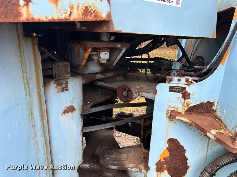 image for item DW2915 1999 Hyundai HL760  wheel loader