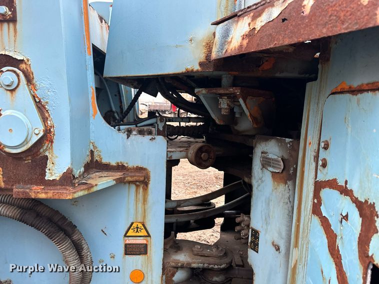 image for item DW2915 1999 Hyundai HL760  wheel loader