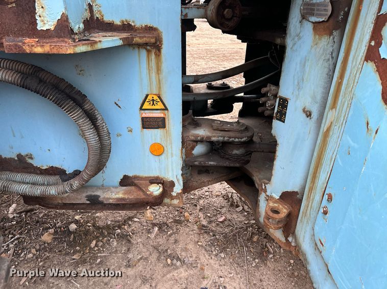 image for item DW2915 1999 Hyundai HL760  wheel loader