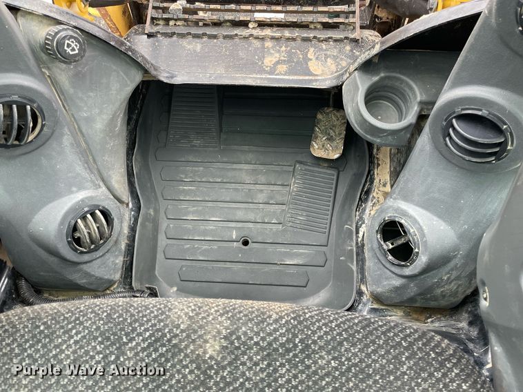 image for item GG9758 2018 Caterpillar 289D  tracked skid steer loader