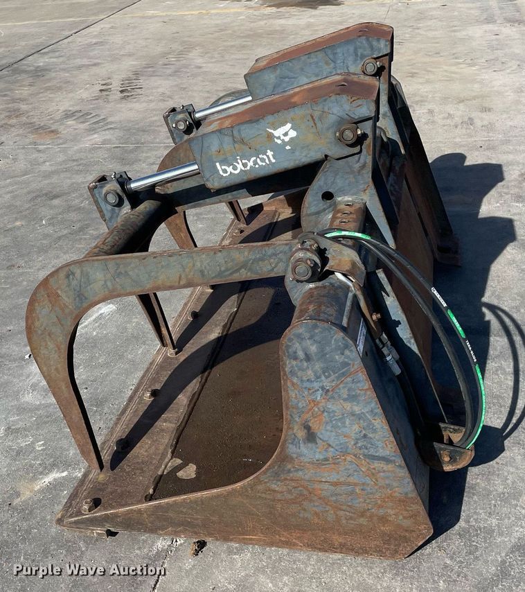 image for item GG9782 Bobcat 66 Industrial  skid steer grapple bucket