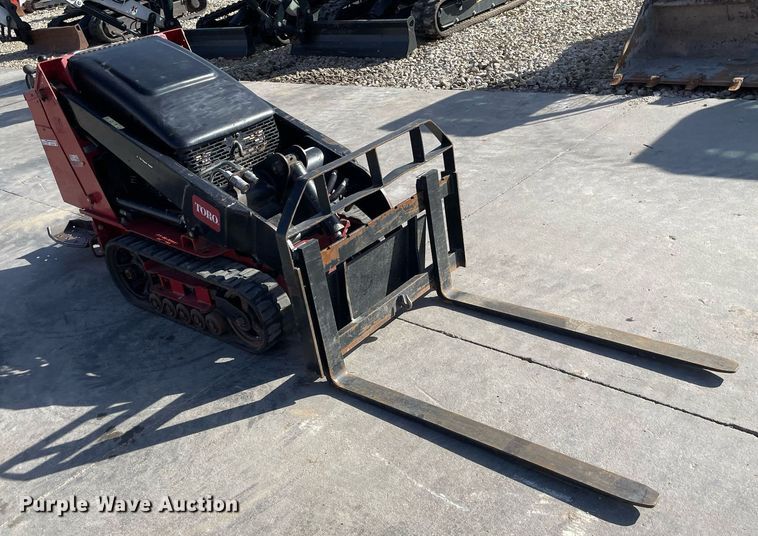 image for item GG9788 Toro Dingo 22321  compact utility loader