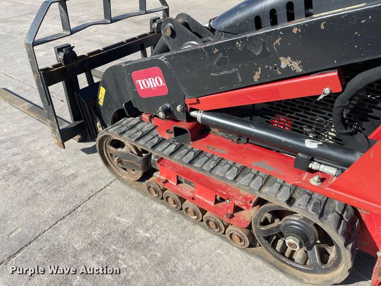 image for item GG9788 Toro Dingo 22321  compact utility loader