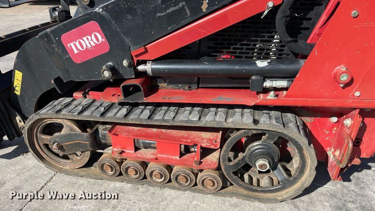 image for item GG9788 Toro Dingo 22321  compact utility loader