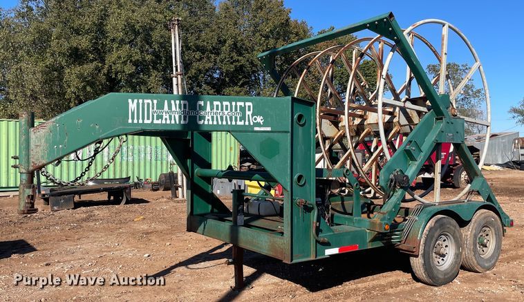 image for item GG9799 2015 Midland Carrier LF-2640  reel trailer