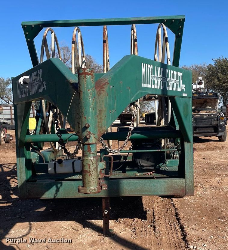 image for item GG9799 2015 Midland Carrier LF-2640  reel trailer