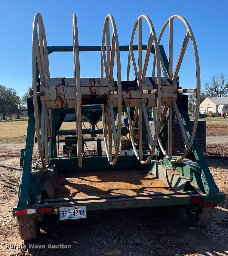 image for item GG9799 2015 Midland Carrier LF-2640  reel trailer