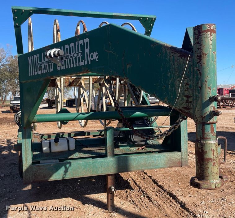 image for item GG9799 2015 Midland Carrier LF-2640  reel trailer