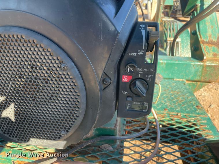 image for item GG9799 2015 Midland Carrier LF-2640  reel trailer