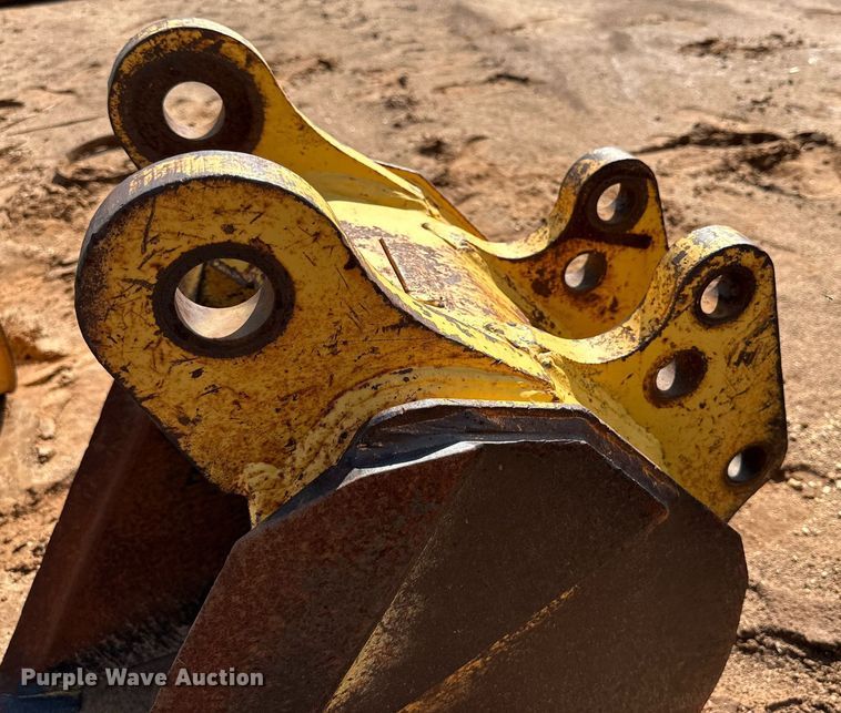 image for item IB9249 24" W bucket