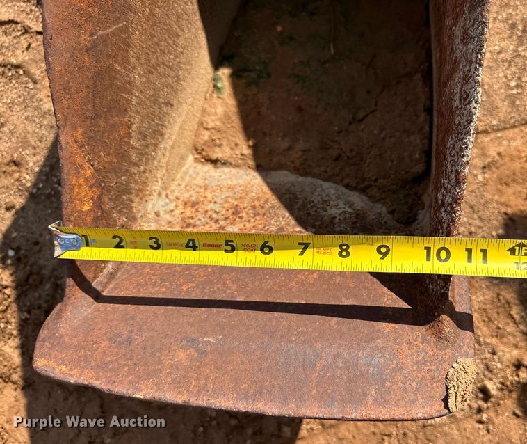 image for item IB9250 11" W bucket