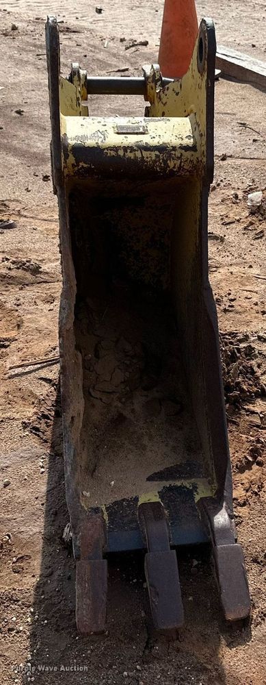 image for item IB9251 12" W bucket