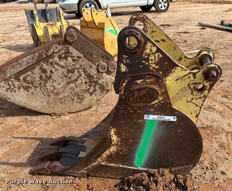 image for item IB9251 12" W bucket