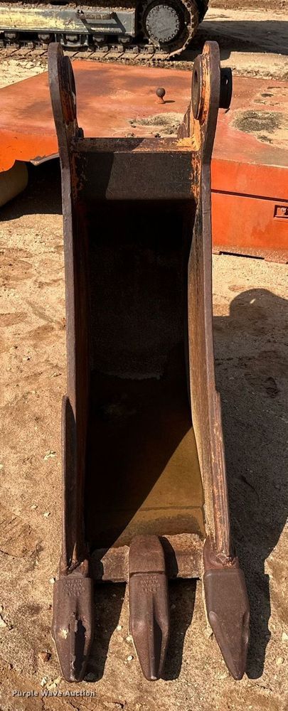 image for item IB9255 SEC  16" W bucket