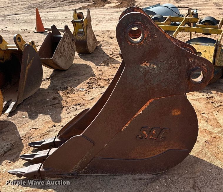 image for item IB9255 SEC  16" W bucket