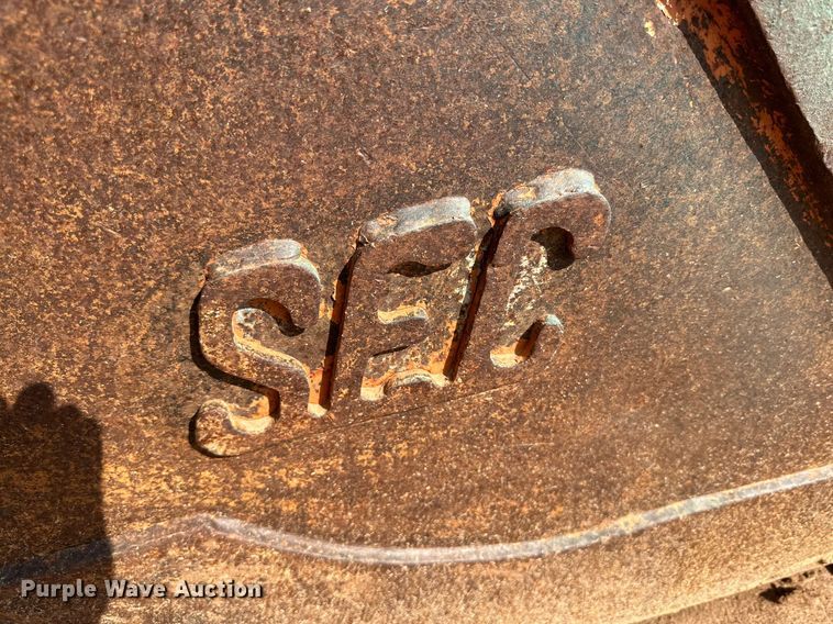 image for item IB9255 SEC  16" W bucket