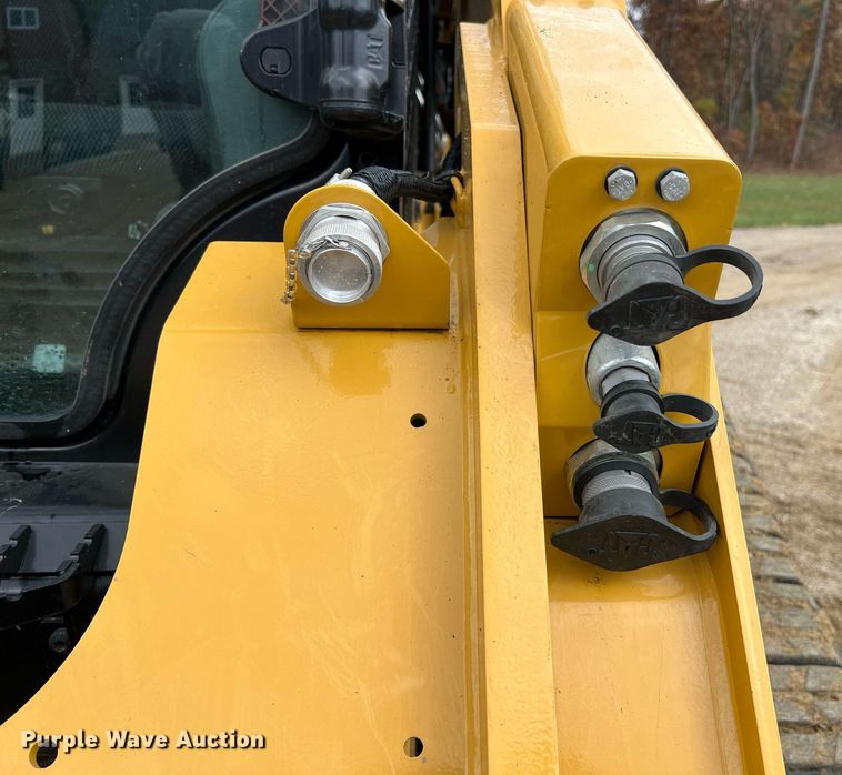 image for item II9203 2023 Caterpillar 289D3  tracked skid steer loader