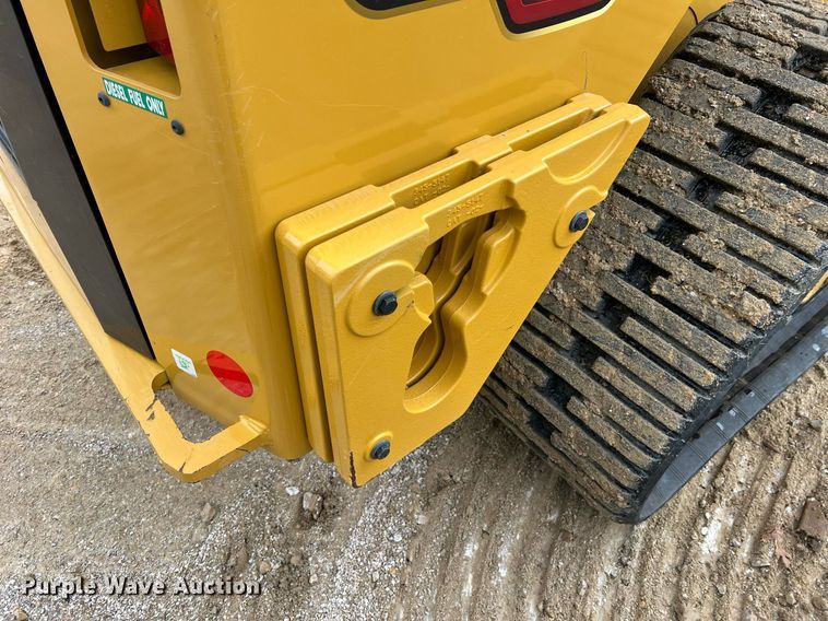 image for item II9203 2023 Caterpillar 289D3  tracked skid steer loader