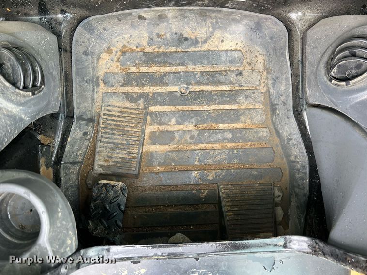 image for item II9203 2023 Caterpillar 289D3  tracked skid steer loader