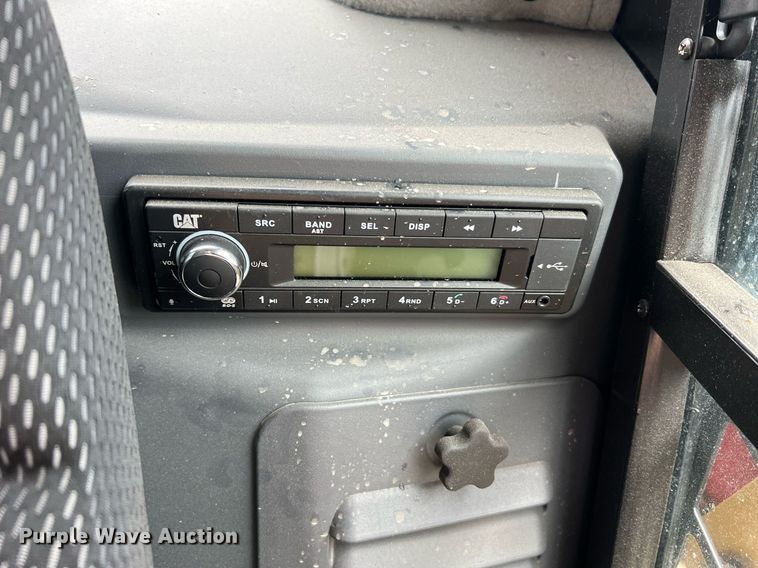 image for item II9203 2023 Caterpillar 289D3  tracked skid steer loader