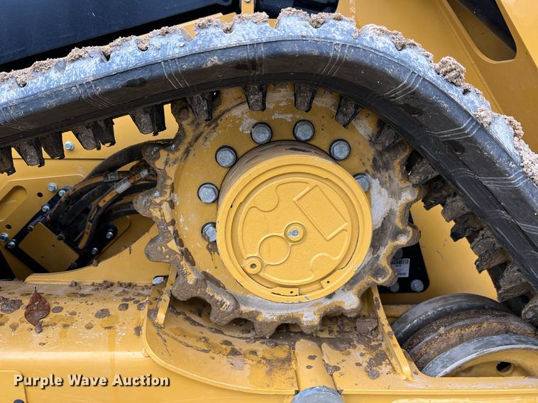 image for item II9203 2023 Caterpillar 289D3  tracked skid steer loader