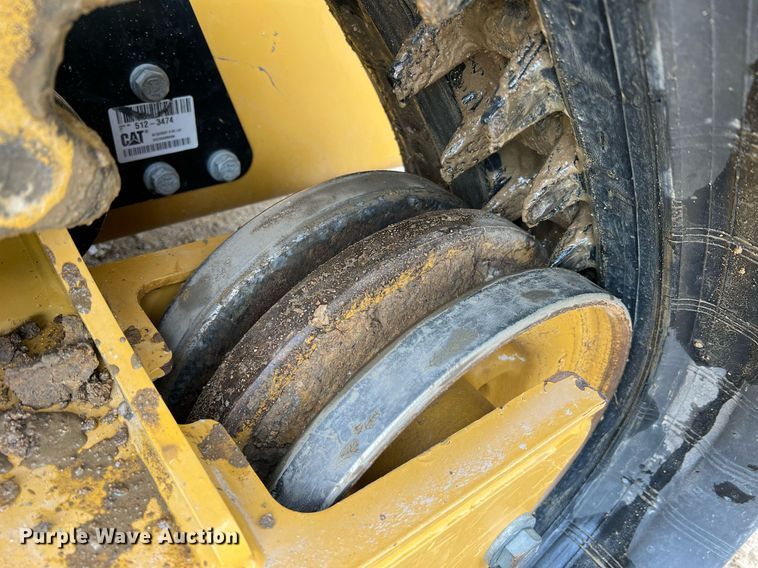 image for item II9203 2023 Caterpillar 289D3  tracked skid steer loader