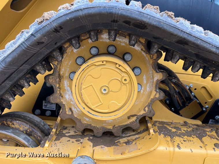 image for item II9203 2023 Caterpillar 289D3  tracked skid steer loader