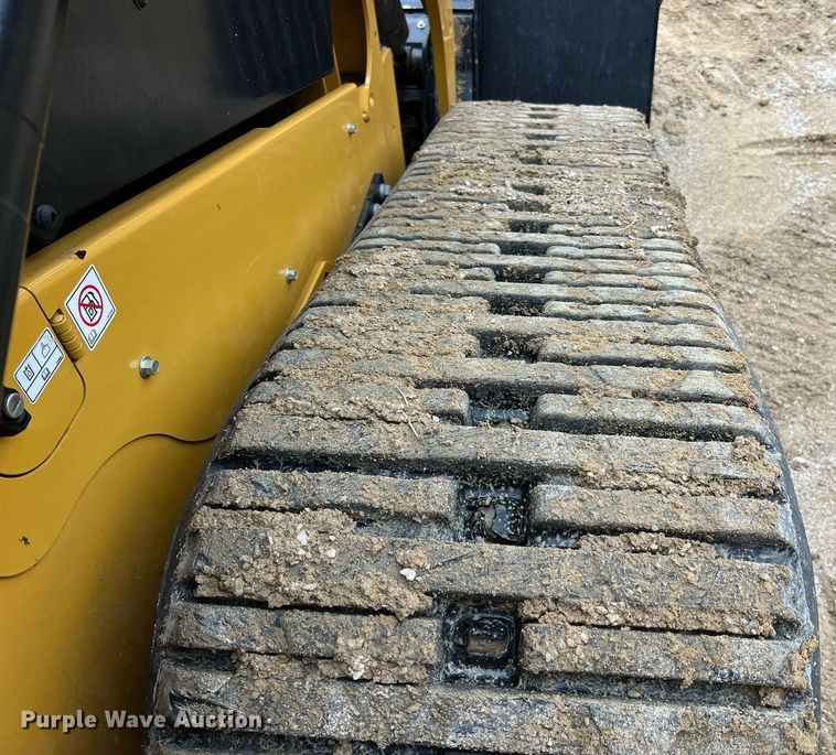 image for item II9203 2023 Caterpillar 289D3  tracked skid steer loader