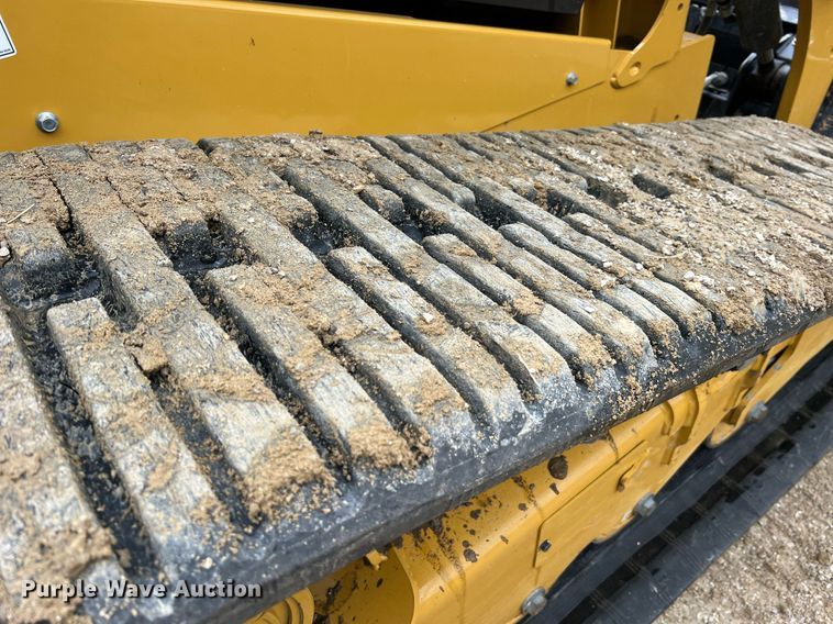 image for item II9203 2023 Caterpillar 289D3  tracked skid steer loader