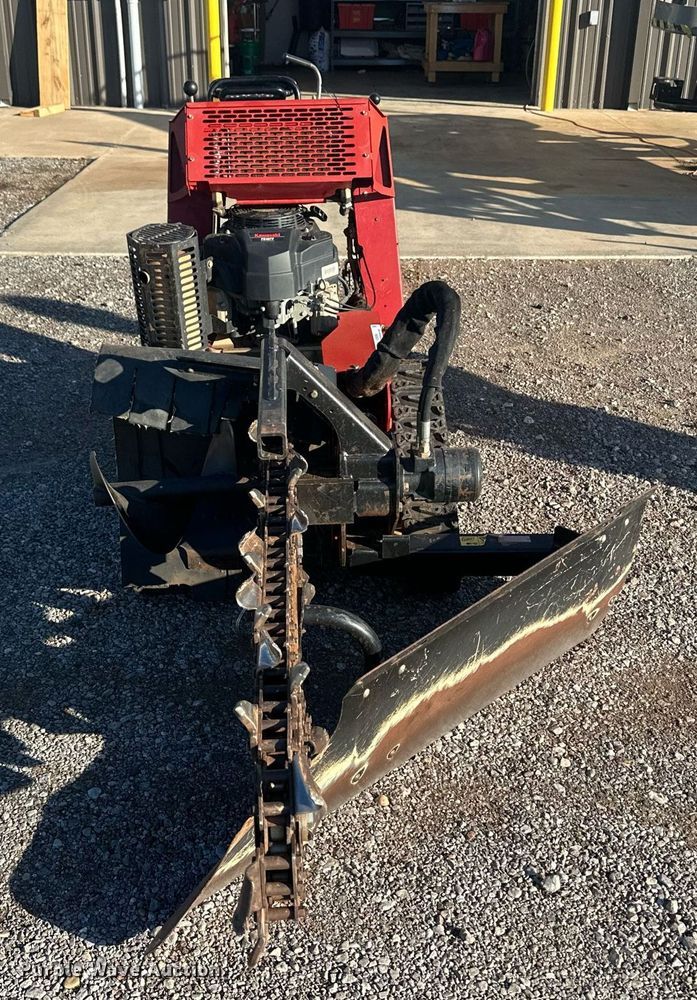 image for item IU9066 Toro TRX16  trencher