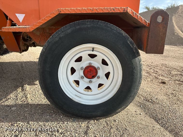 image for item IU9068 Broce RJ350  broom