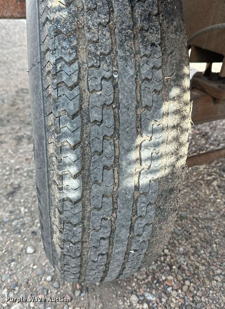 image for item IU9068 Broce RJ350  broom