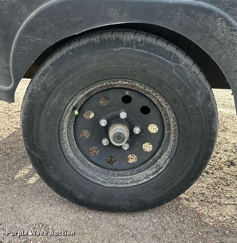 image for item IU9069 Sullair 185D  air compressor