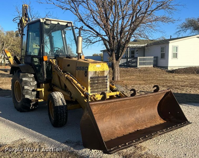 image for item IU9092 1993 Ford New Holland 555D  backhoe