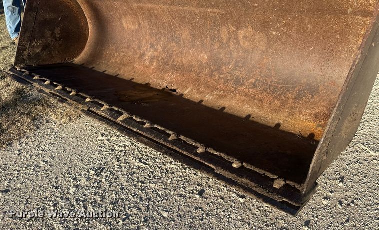 image for item IU9092 1993 Ford New Holland 555D  backhoe