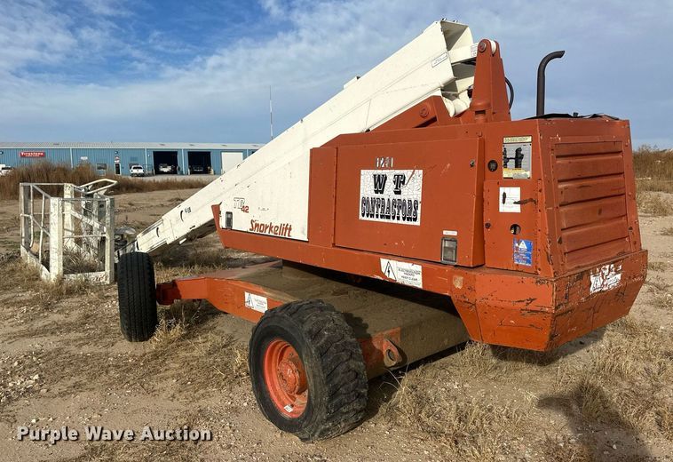 image for item IU9096 Snorkelift TB42  boom lift