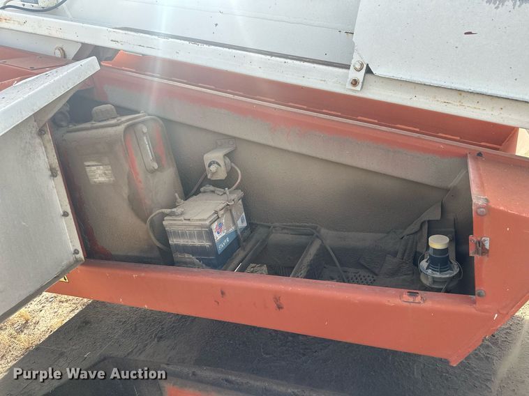 image for item IU9096 Snorkelift TB42  boom lift