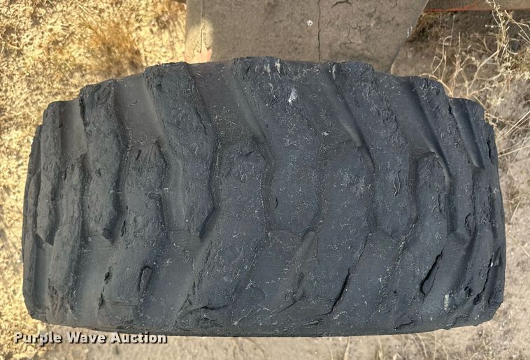 image for item IU9096 Snorkelift TB42  boom lift