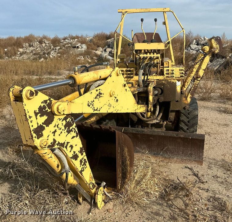 image for item IU9097 Vermeer V430A  trencher