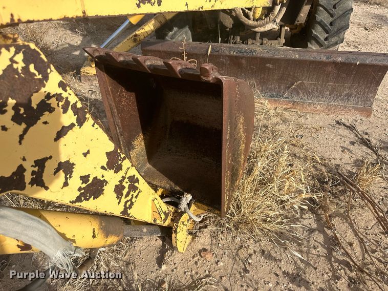 image for item IU9097 Vermeer V430A  trencher