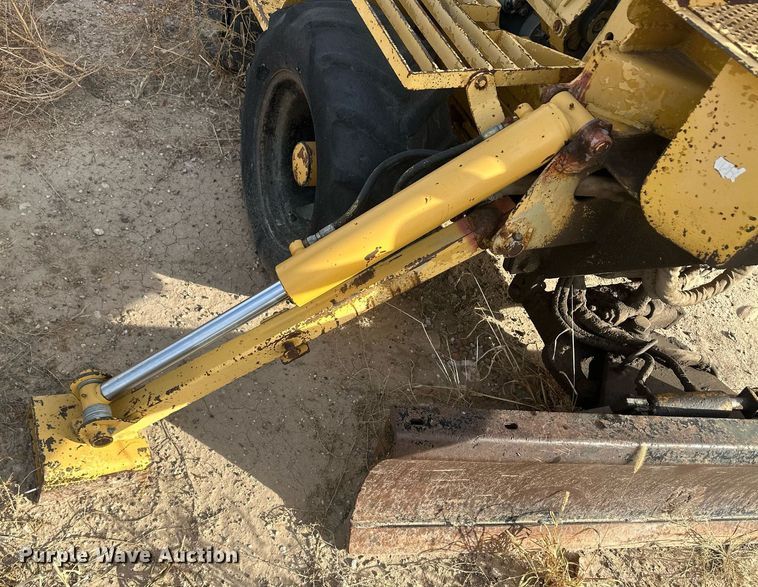 image for item IU9097 Vermeer V430A  trencher