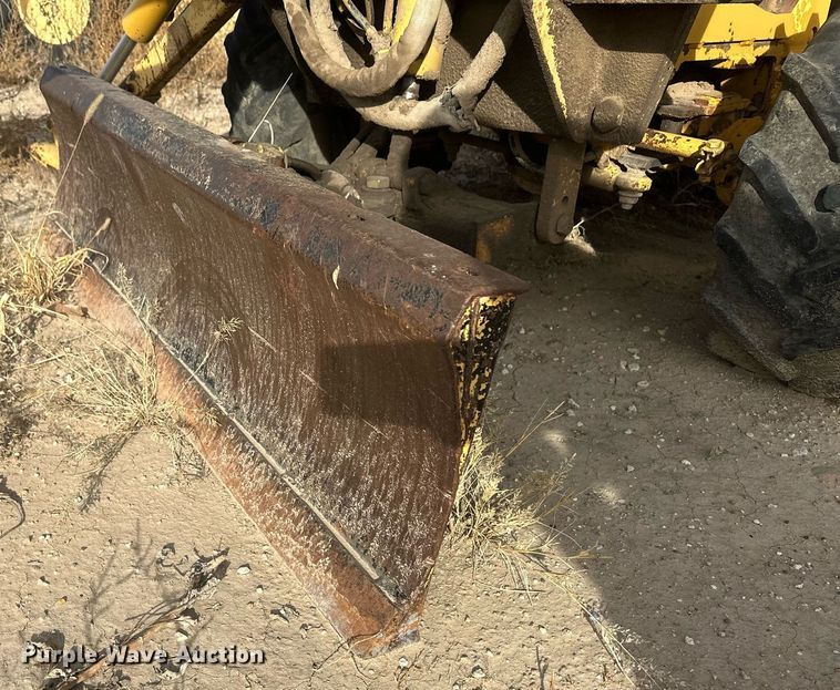 image for item IU9097 Vermeer V430A  trencher