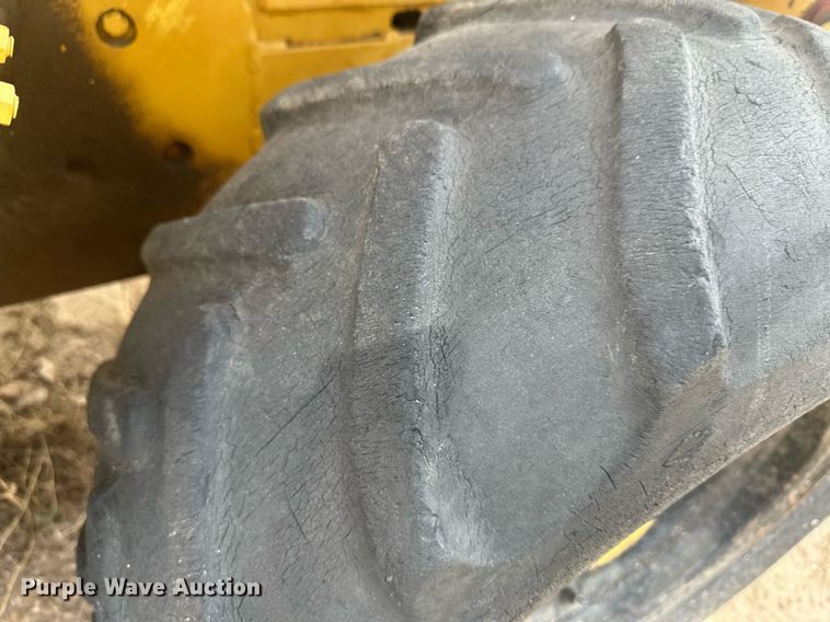 image for item IU9097 Vermeer V430A  trencher