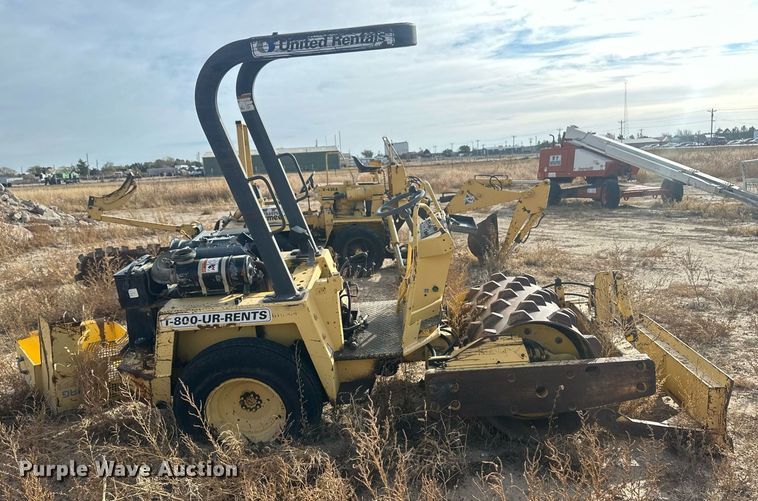 image for item IU9098 Bomag BW124PDB  single drum vibratory roller