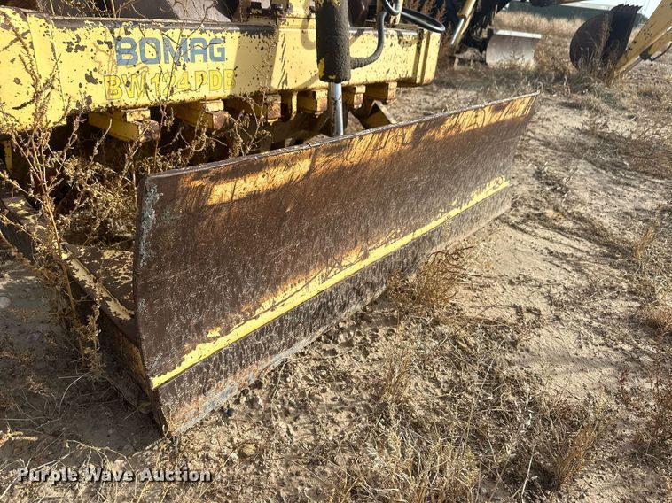 image for item IU9098 Bomag BW124PDB  single drum vibratory roller