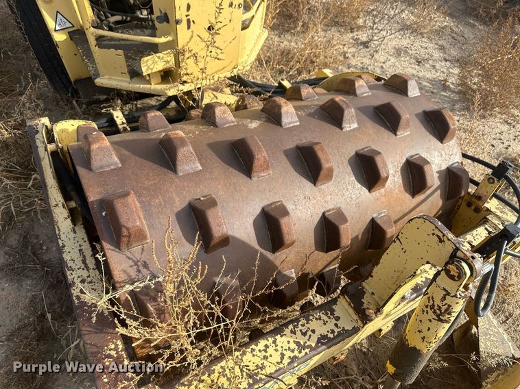 image for item IU9098 Bomag BW124PDB  single drum vibratory roller