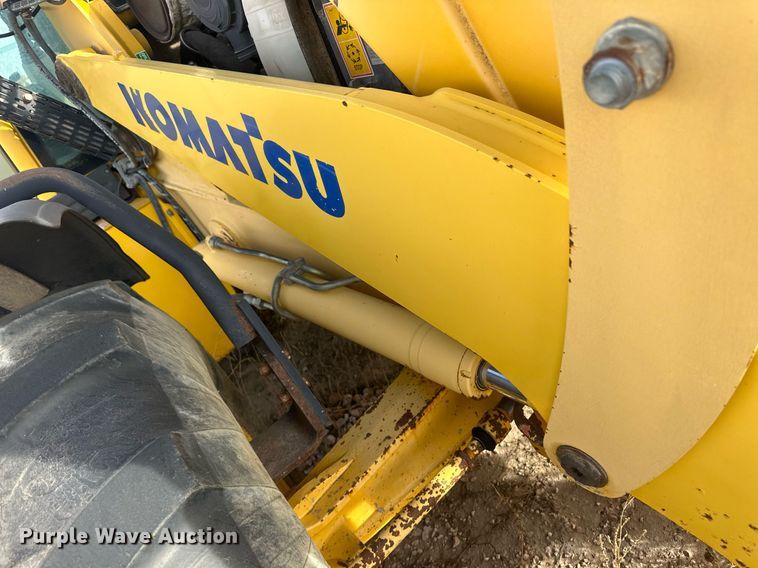 image for item IU9099 2003 Komatsu WB150AWS  backhoe